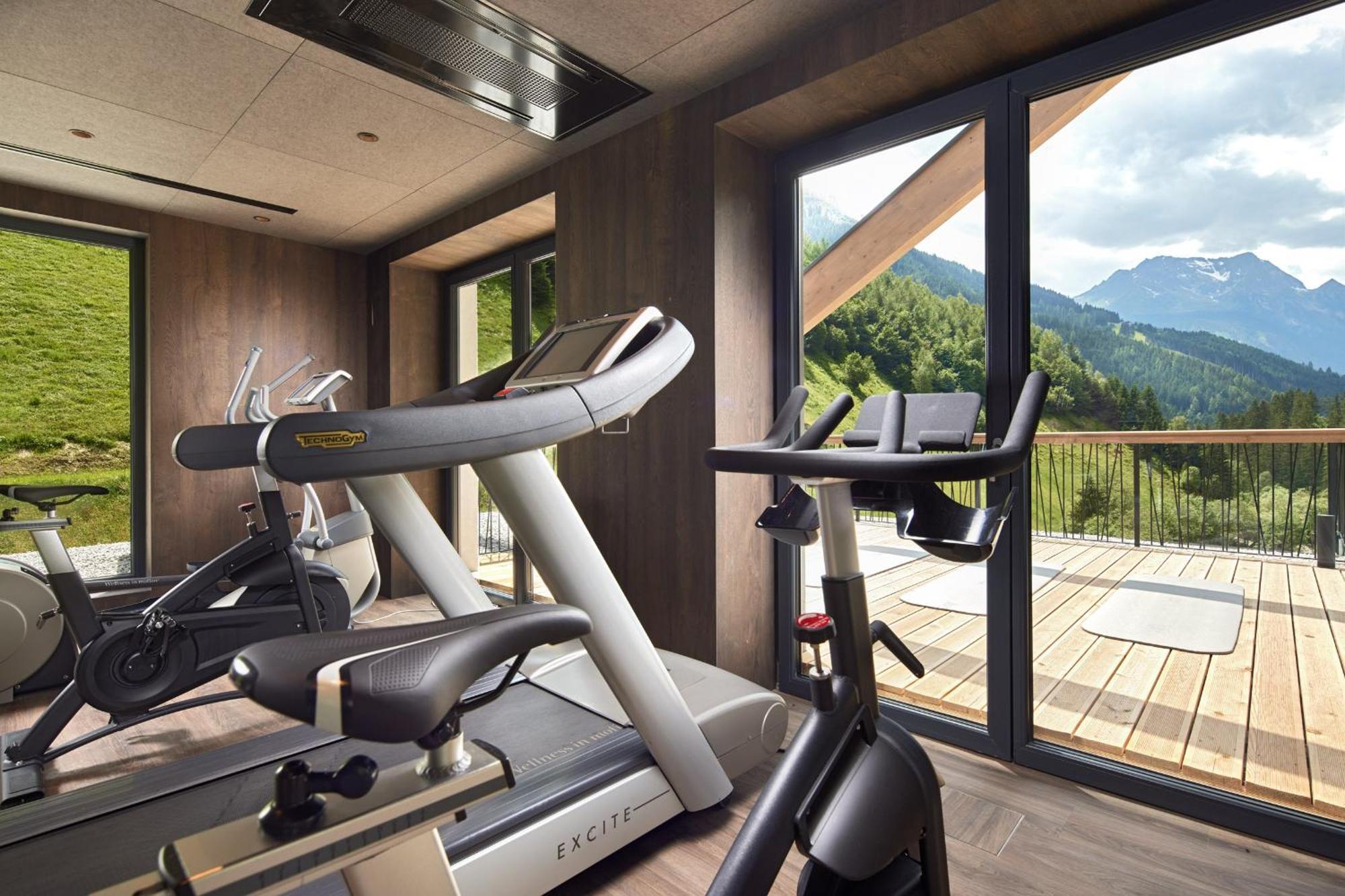 Zillergrundrock Luxury Mountain Resort Mayrhofen Exterior foto