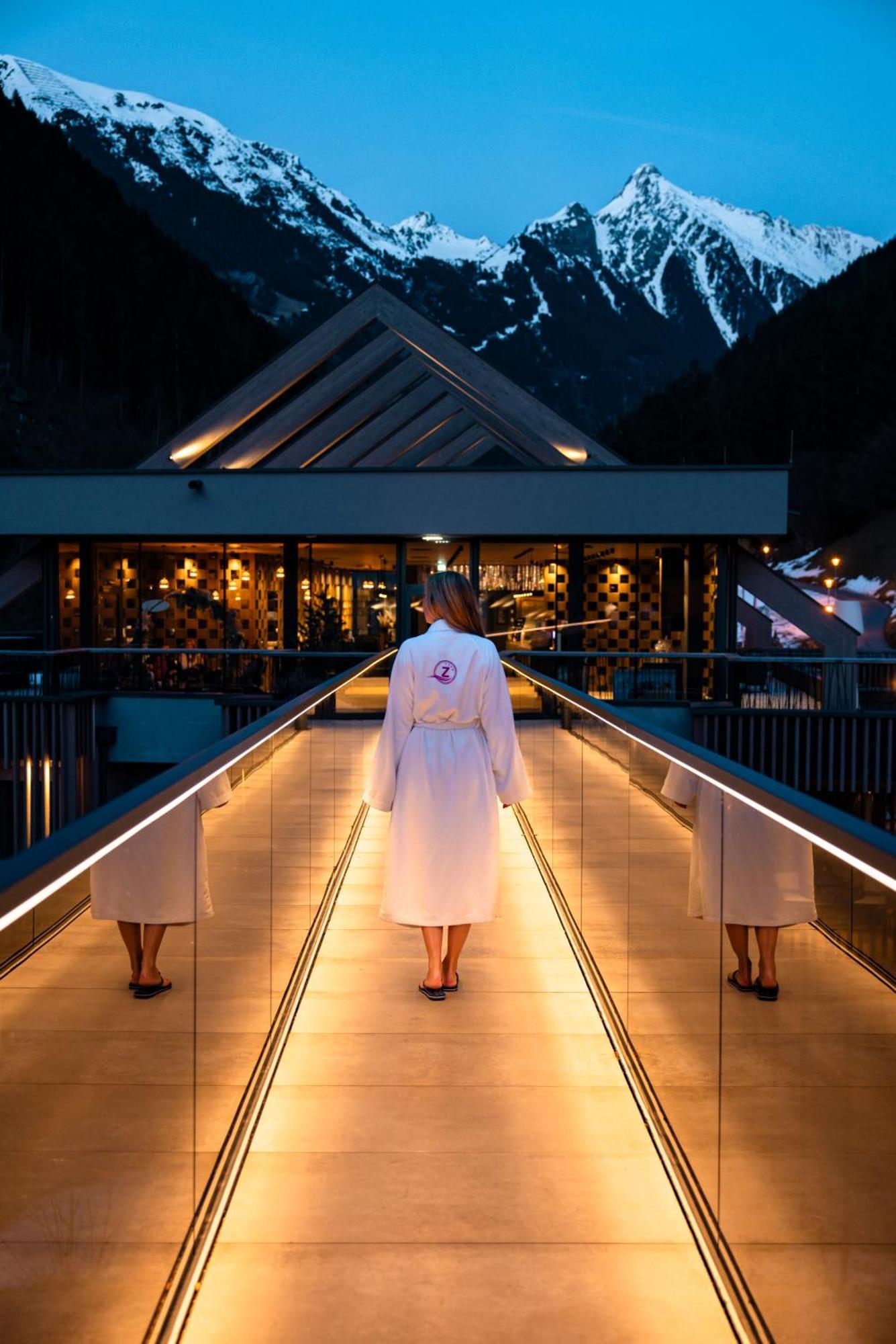 Zillergrundrock Luxury Mountain Resort Mayrhofen Exterior foto
